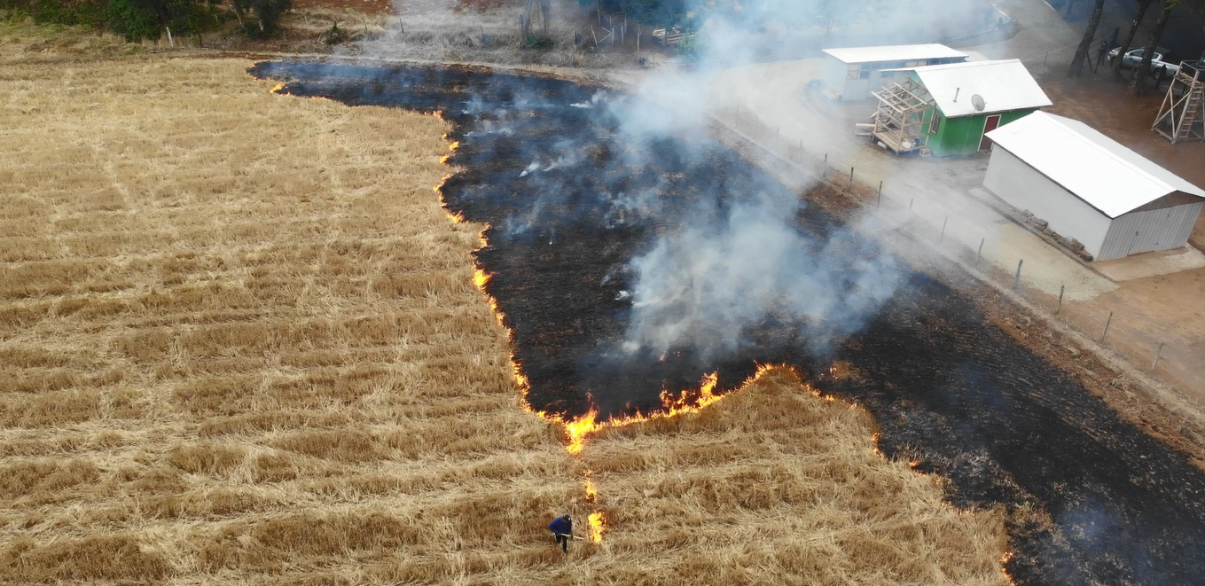 CONAF llama a agricultores a no hacer uso del fuego sin antes registrar sus avisos de quema