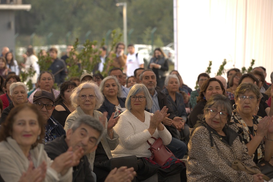 Ante 300 vecinos, CMPC presentó los principales avances de su  trabajo comunitario en Nacimiento durante 2024   