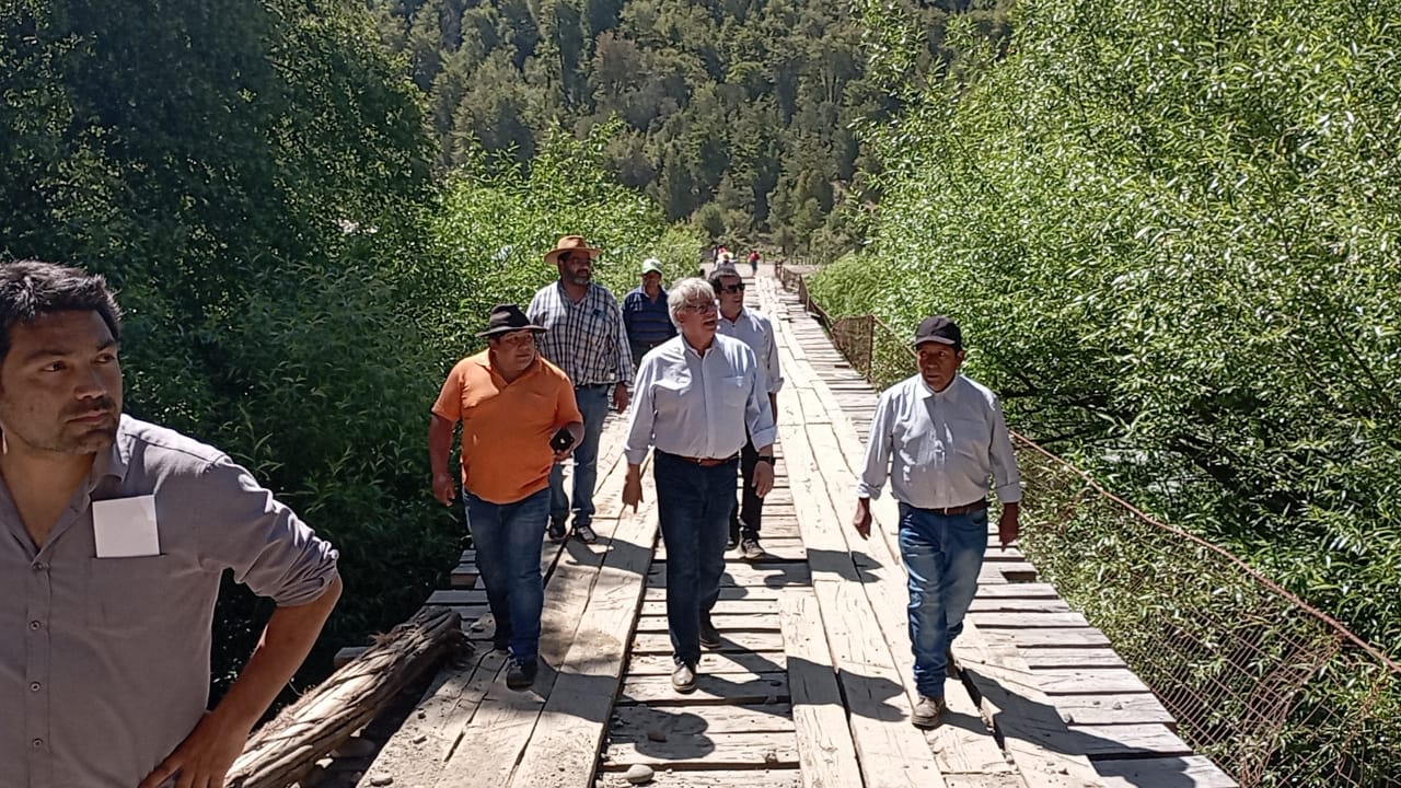 Senador Saavedra buscará apoyos para construcción del puente Chichintawe en Alto Biobío