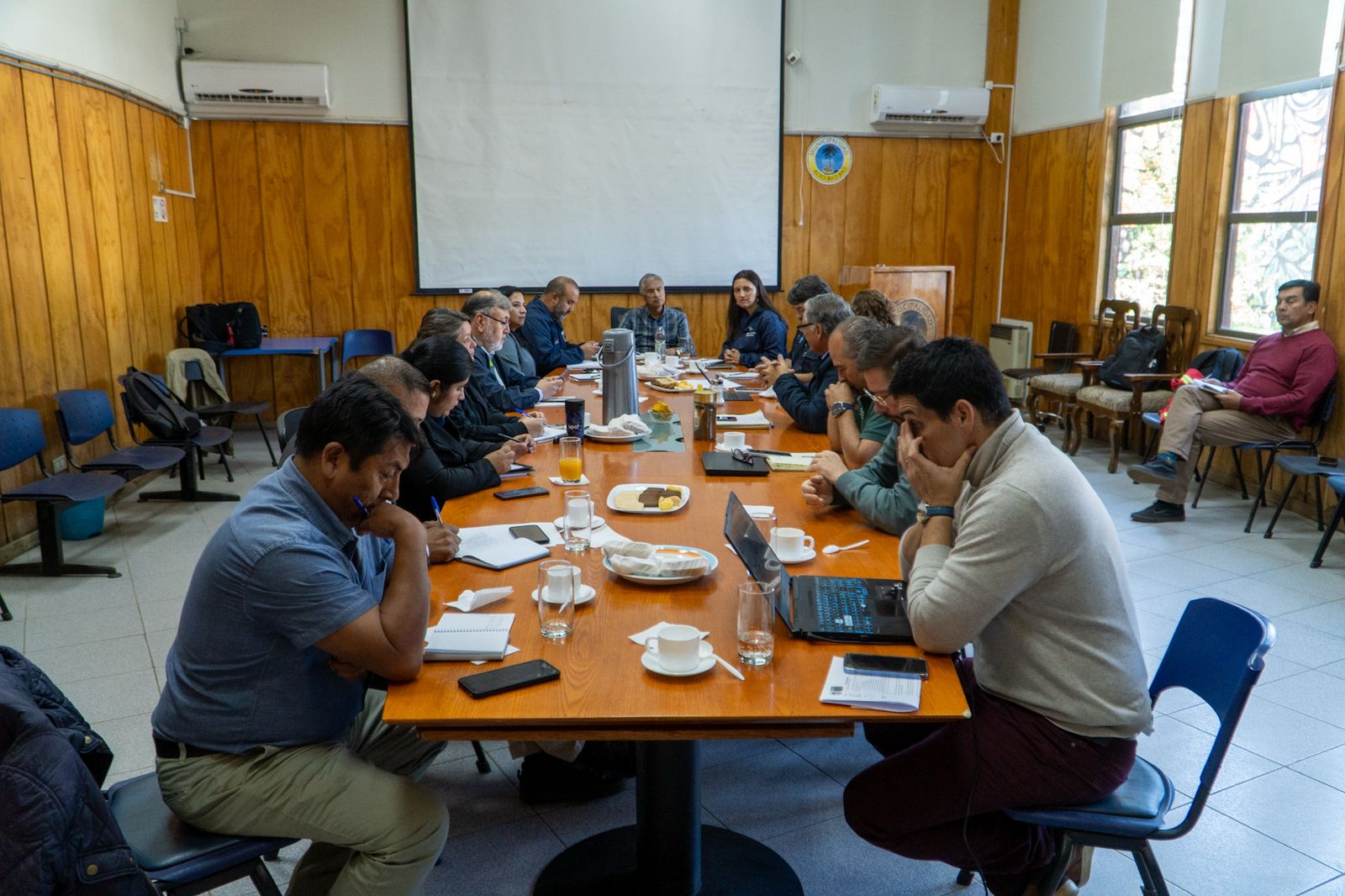 Abordan situación silvoagropecuaria de Alto Biobío en Gabinete regional del Agro