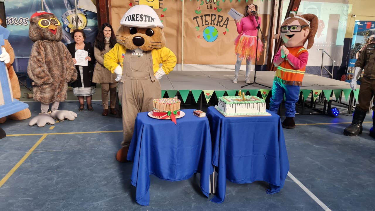 Forestín celebró su cumpleaños con un llamado a cuidar los ecosistemas boscosos de la región y a prevenir los incendios forestales