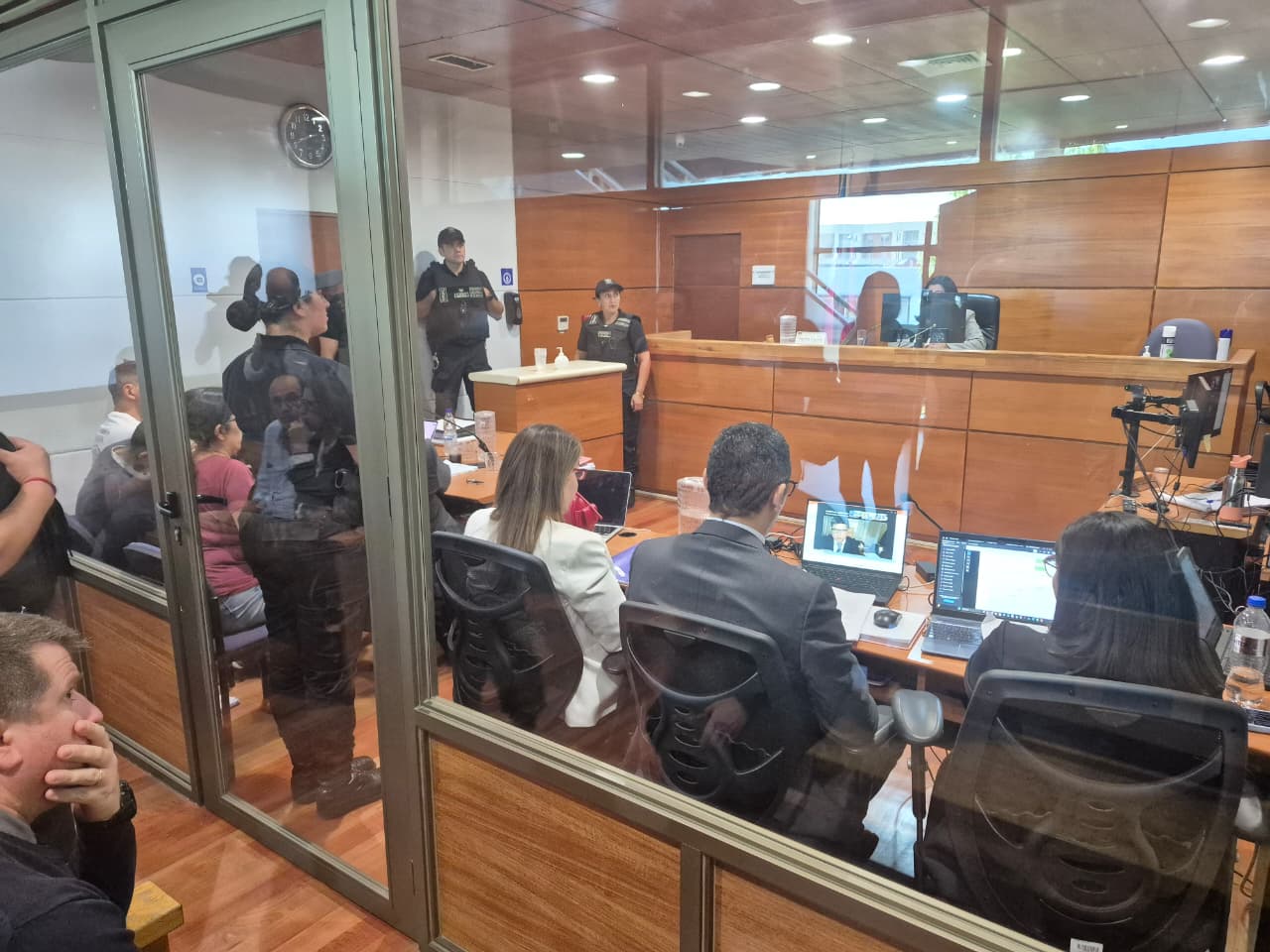 Corte Suprema confirma que abogadas formalizadas por asociación criminal en Los Ángeles deben seguir en prisión preventiva
