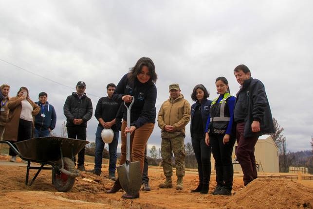 Minvu inicia reconstrucción de viviendas afectadas en incendios