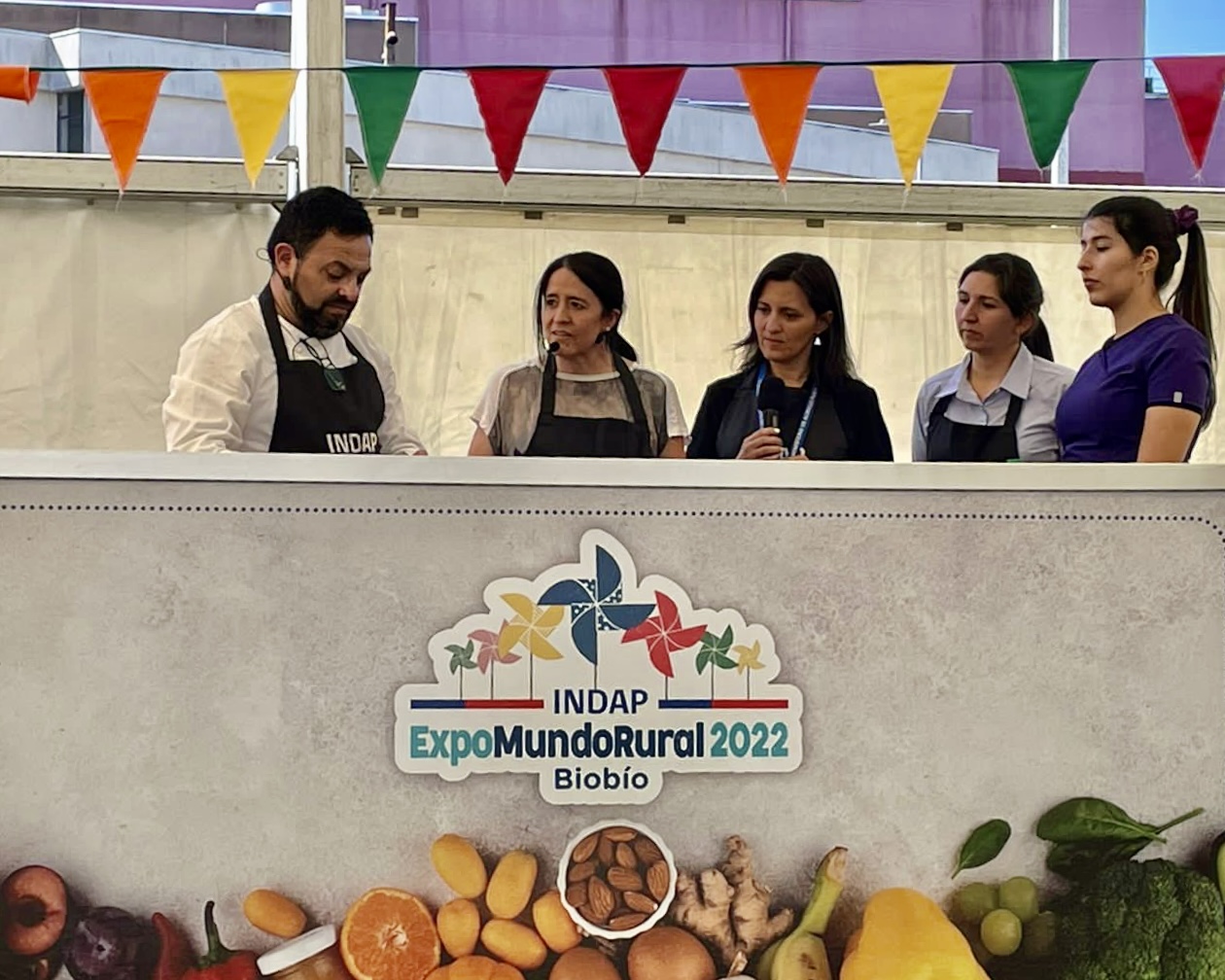 Empresa Apícola «Vuelo Santo» de Yumbel lanzó su línea de miel en crema con productos de alto valor nutritivo