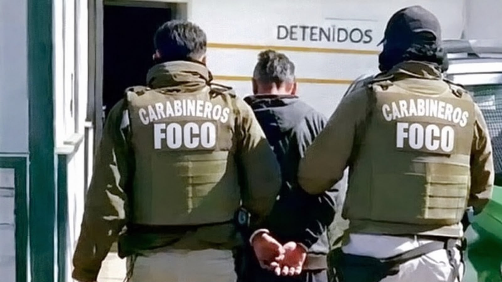 Patrulla Foco de Carabineros detiene a tres prófugos de la justicia en Los Ángeles