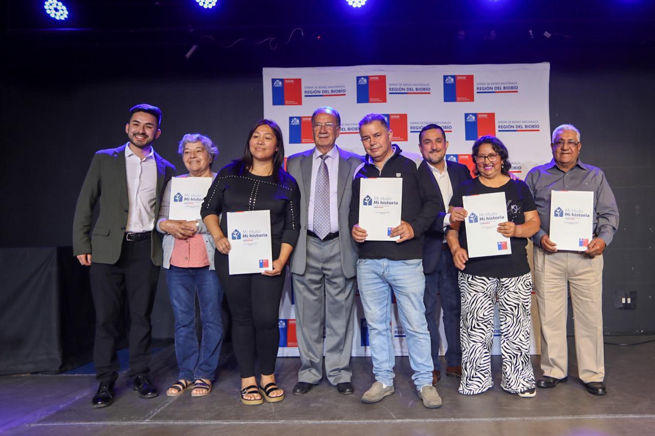 Más de 120 familias de Los Ángeles y Tucapel se convirtieron en dueñas legítimas de sus propiedades