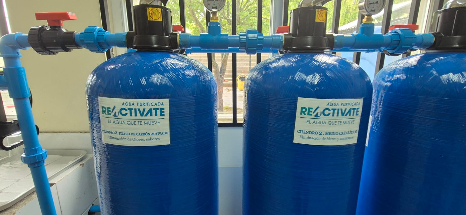 Agua purificada para estudiantes del sector rural de Yumbel