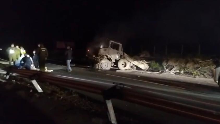 Formalizan a conductor de camión por fatal colisión con vehículo militar en la Ruta 5 Sur