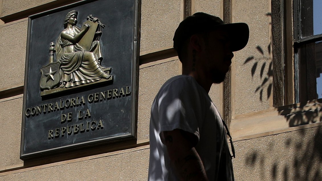 Contraloría detecta pagos de subsidios de arriendo a fallecidos y personas que incumplían requisitos de programa MINVU